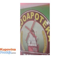 Ustupam-prodajem Poljoprivrednu apoteku i Pet Shop u Staroj Pazovi Ustupam-prodajem Poljoprivrednu apoteku i Pet Shop u Staroj Pazovi