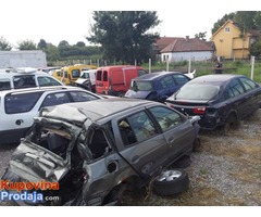 Polovni auto delovi Renault Sabac - Fotografija 3/5