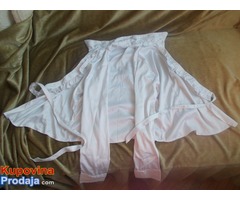 Prodajem žensku bluzu