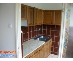 Izdajem trosoban stan - blok 45 HITNO - Fotografija 6/10