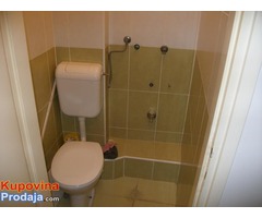 Izdajem trosoban stan - blok 45 HITNO - Fotografija 8/10