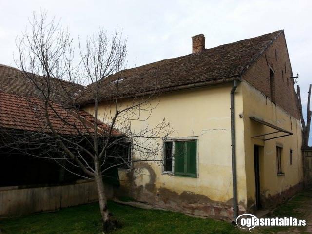 kuca 135 m2 ruma - Ruma - Kupovina Prodaja