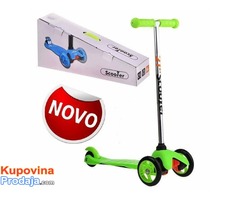 SCOOTER Trotinet - Fotografija 1/3