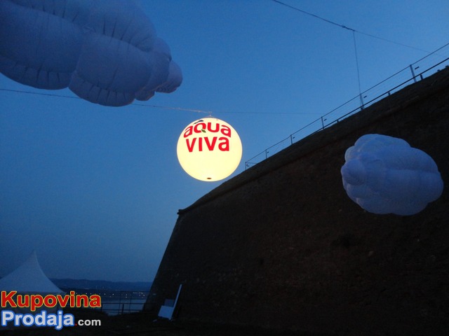 Cepelini, velike lopte, reklama sa svetlom iznad grada, sve sa lagera, gigantski baloni, štampa - 7/8