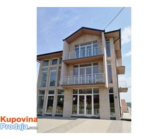 Aluminijumske ograde i gelenderi KRAMIL - Fotografija 7/10