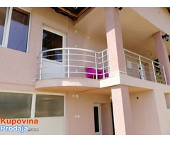 Aluminijumske ograde i gelenderi KRAMIL - Fotografija 10/10