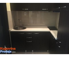 Iznajmljujem PP sa lokalom