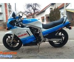 SUZUKI Gsxr 750 Gr75a - Fotografija 10/10