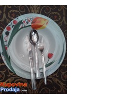 komplet kvalitetnih tanjira sa priborom
