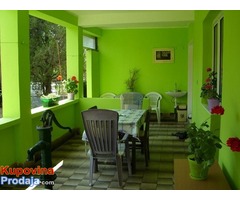 Savremena, lepa kuća sa dve odvojive stambene jedinice u selu Farkaždin - Fotografija 3/10