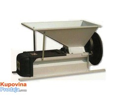 Muljača za grožđe manuelni pogon Muljača za grožđe manuelni pogon