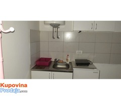 Izdajem na dan dvosobne apartmane, Novi Beograd - Fotografija 2/5