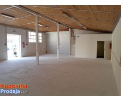 Izdajem magacin u Rakovici od 170m2 - Fotografija 4/4