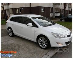 OPEL ASTRA J 1.7 CDTI 2011.god - Fotografija 1/10