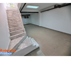Izdajem lokal,Cvijiceva 3,lokal 2, 50m2 prizemlje+50m2 podrum - Fotografija 9/10
