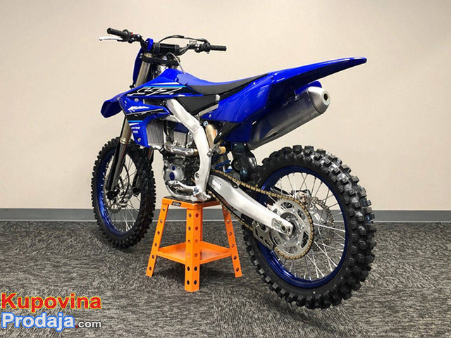 New 2021 Yamaha YZ 450F Dirtbike - 3/4