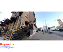 Stan 100m² u centru Pristine/ Apartment of 100m² in the center of Pristina - Fotografija 1/4