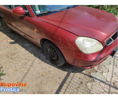 Daewoo nubira 1.6 16v - Fotografija 8/10