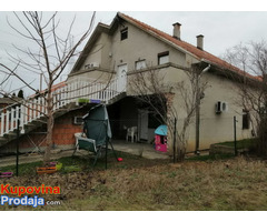 Kuca Medakovic Padina 230m2 + 50 m2 garaza - Fotografija 1/10