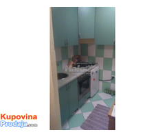 Izdajem stan Cukaricka Padnina 30m3 300€ - Fotografija 3/4