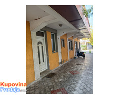 Izdajem lokal 50 m2 na Dušanovcu, Ljubićka - Fotografija 8/9