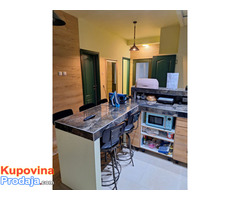 Zemun, izdajem dvokrevetnu sobu za studente,