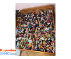 Kolekcija klovnova traži novog vlasnika!