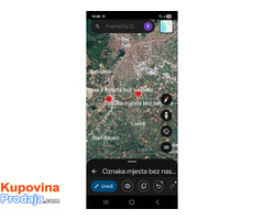 Prodajem dve parcele u peci