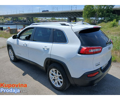 Jeep Cherokee 2.0 - Fotografija 4/10