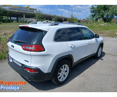 Jeep Cherokee 2.0 - Fotografija 7/10