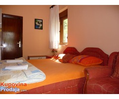 Izdavanje apartmana, Igalo i Herceg Novi - Fotografija 8/9